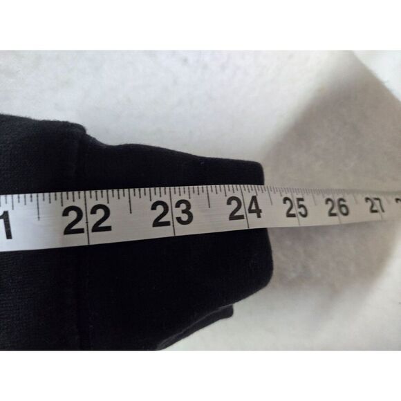 Yellowstone Dutton Ranch Hoodie Pullover Graphic Print Black Size M - Picture 6 of 7